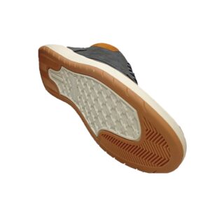 Alternative view of Hush Puppies Bronko Chukka Navy