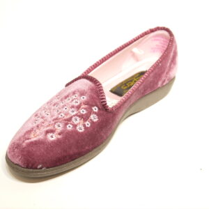 Alternative view of Sleepers Nieta Heather