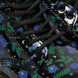 Dr Martens 1460 Junior Mystic Garden Floral Patent Lamper Black Multi 9 Dr Martens 1460 Junior Mystic Garden Floral Patent Lamper Black Multi - Image 5